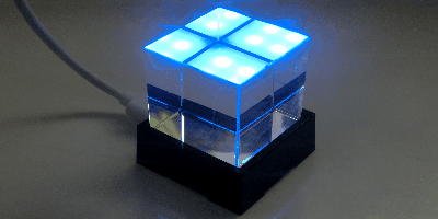 色が変わるCO x CO Cubeの動作